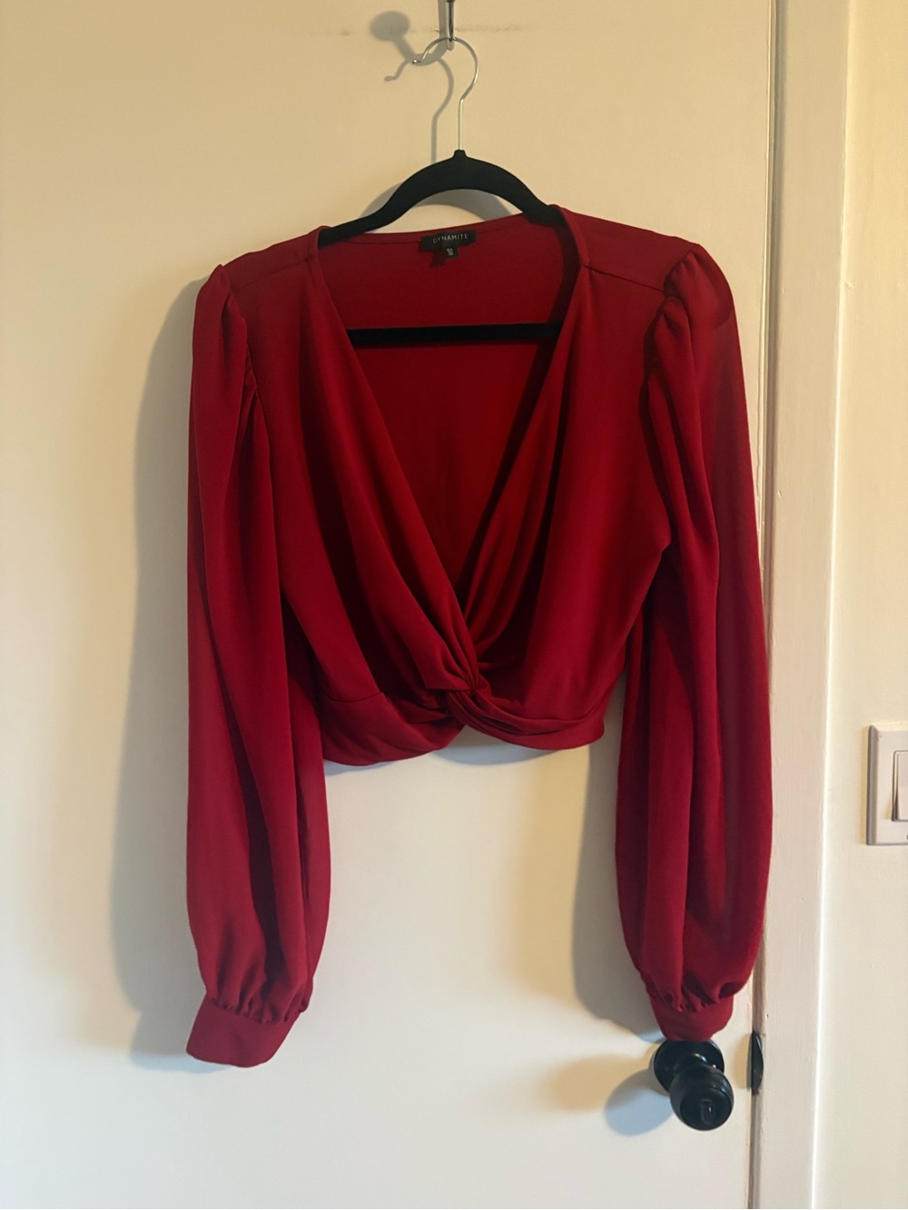 Dynamite Red Twist-Front Long Sleeve Crop Top